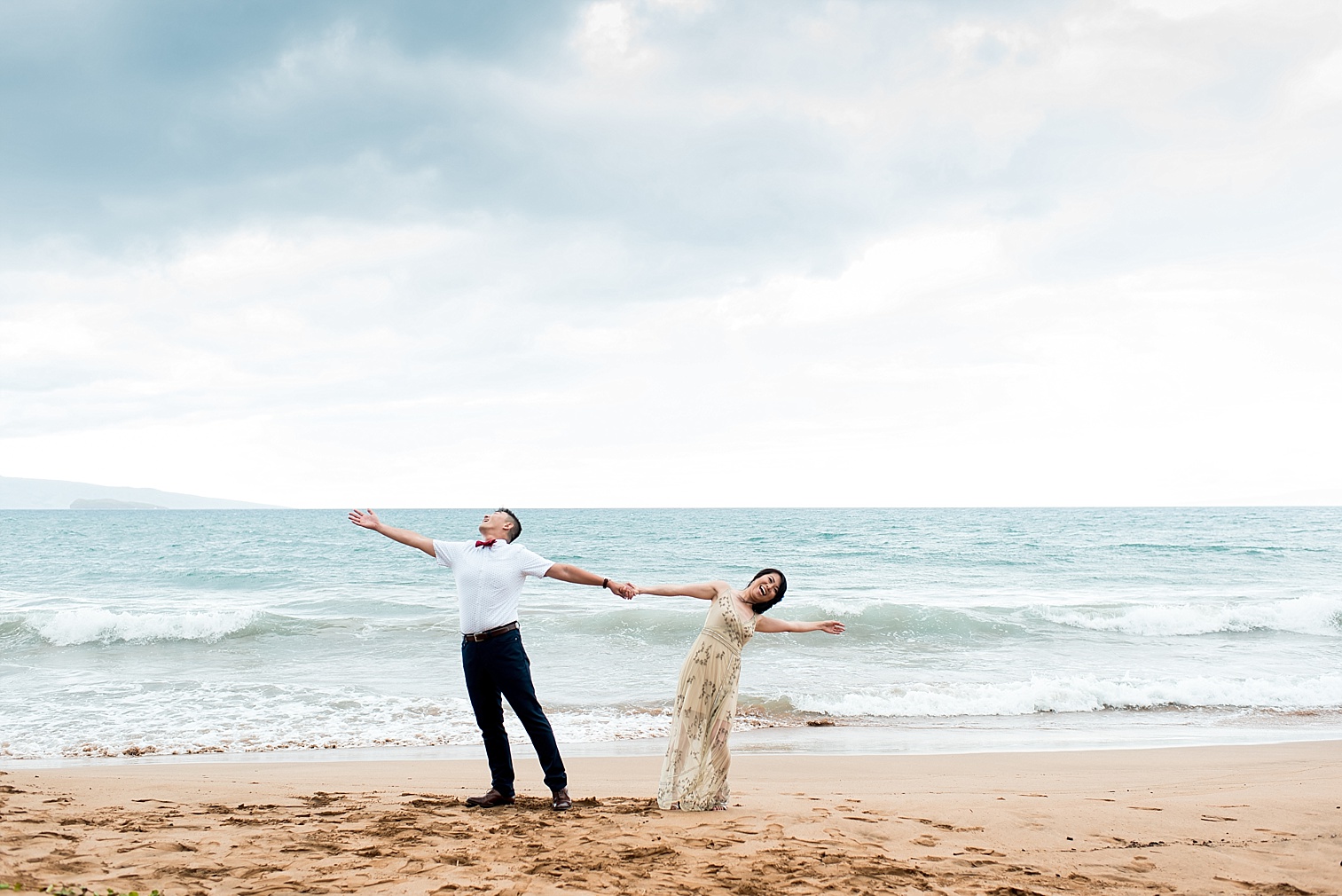 Maui wedding of Lee and Jung at Gannon's Wailea by Maui photographers Mariah Milan