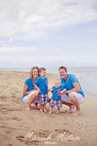 young family on baby beach lahaina