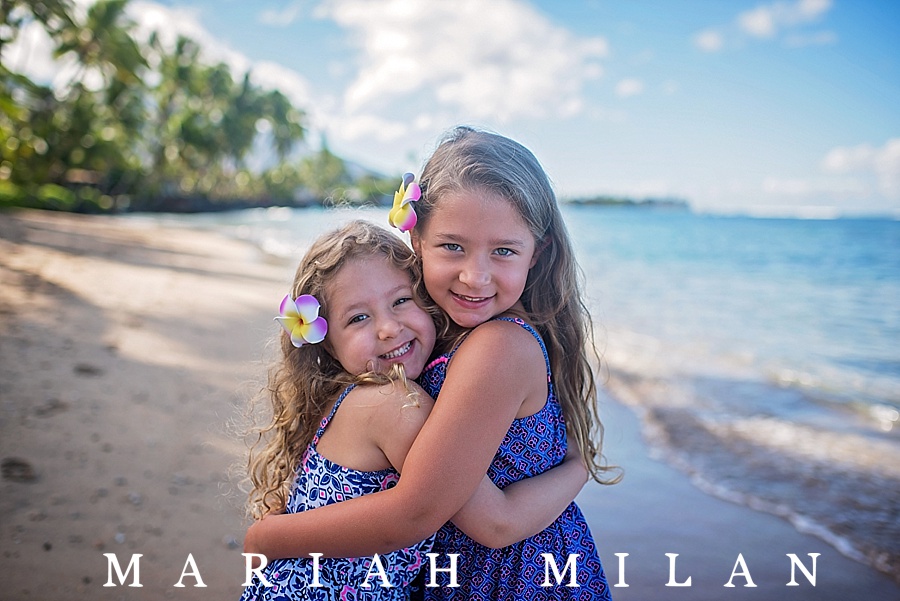 Morning Family Portraits at Baby Beach in Lahaina, Maui by Hawaii photographer Mariah Milan