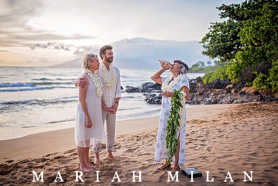 Maui Wedding at Polo Beach by Hawaii photographer Mariah Milan